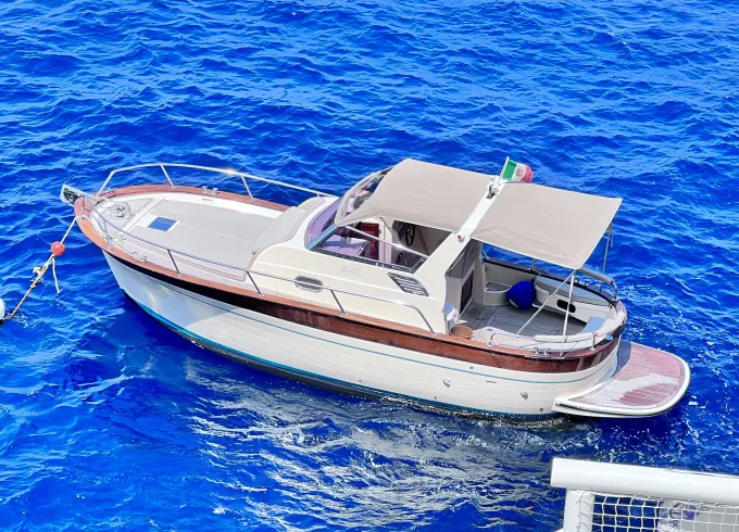 2021 Jeranto 7.5 Cabin 28' Motor Yacht in Sorrento