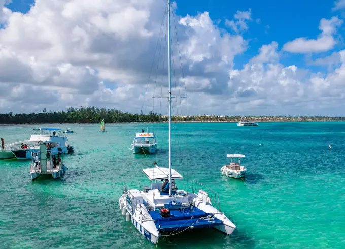 😍SPICE RENTED HER CATAMARANS🛥️💃🏾💕🔥VIP Sailing Catamaran