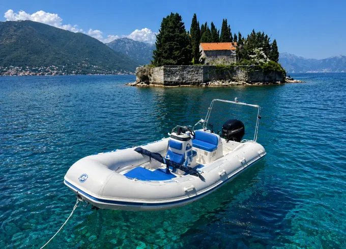 Mercury Ocean Runner 460 RIB With 50Hp Outboard for rent in Tivat