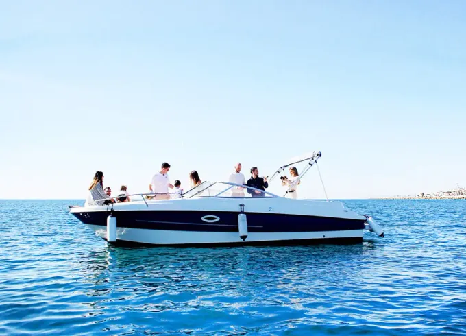 FLOKY YATCH 8m 10 pax - Boat with captain in Puerto Banús Marbella.