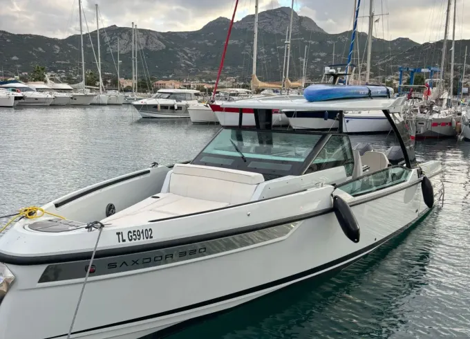 Luxury Saxdor 320 Gto Day Boat in Cote d'azur