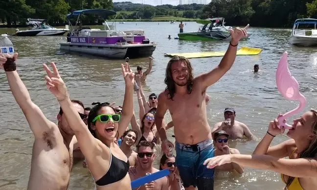 Party Pontoon Boat Rental on Lake Travis, ATX (10 Persons Capacity) - $140/hour