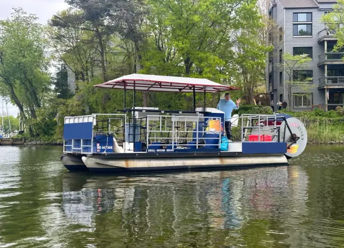30' Catamaran Tour Boat in Annapolis - BYOB Private Cruise - 6 Guests Capacity