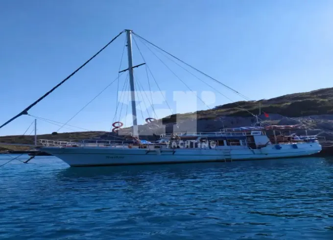 Sailor Gulet Accommodates Up to 45 Guests in Muğla