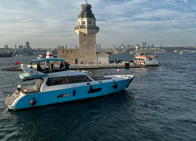 70ft Luxury Yacht | Enjoy the sea and you can see the historical places!