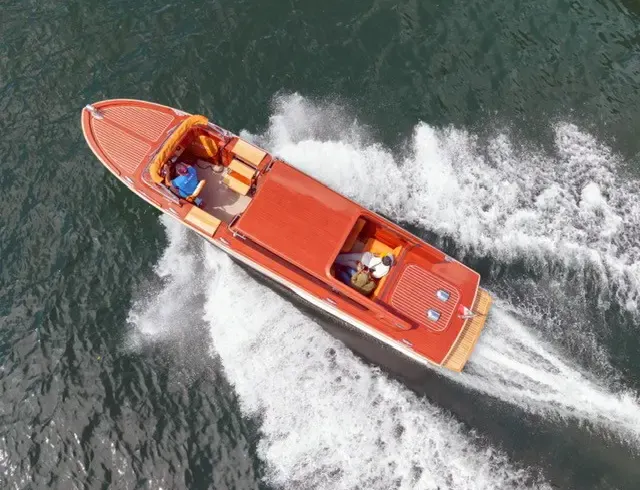 Classic Vizianello Angel - A Masterpiece of Venetian Craftsmanship