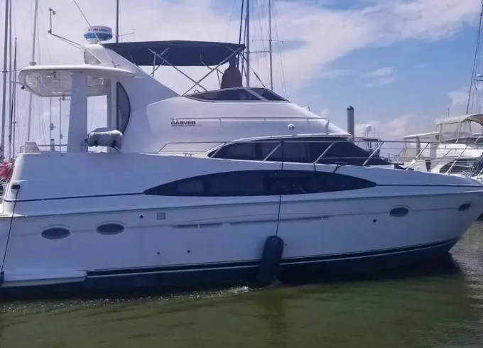 Carver 396 Luxury Yacht for Sunset Trips, Girl Yacht Parties and  more!