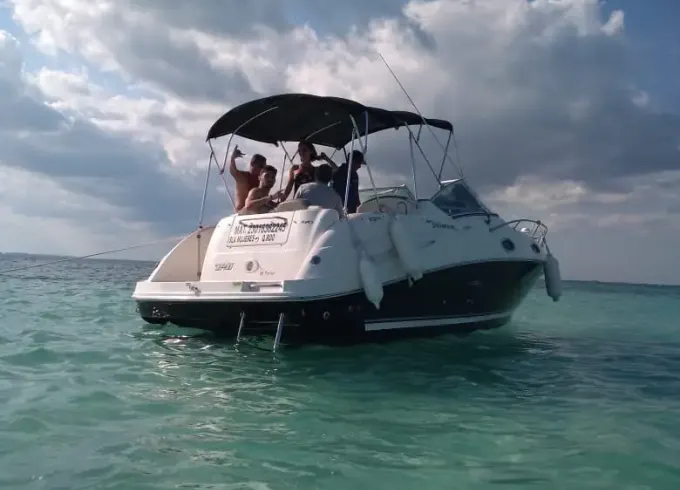 Small Yacht 24 footer Sundancer