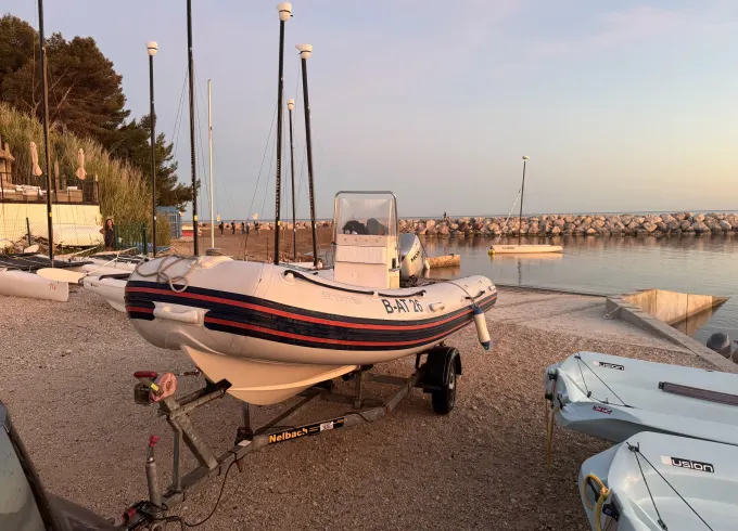 Sportis MC4700 with 50hp Honda – 4 adults in Lavandou, French Riviera