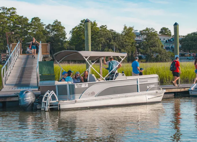 20ft G3 Pontoon Rental - Explore Hilton Head Island's Beautiful Waterways