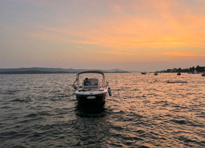 HM FLY 22 MOTOR BOAT 150HP IN SVETI FILIP I JAKOV