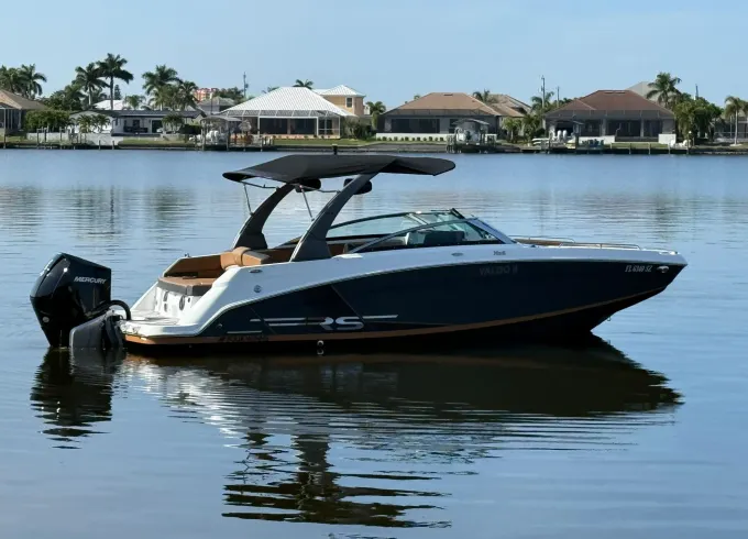2021 Fourwinns 24ft Bowrider in Cape Coral up to 12 passengers