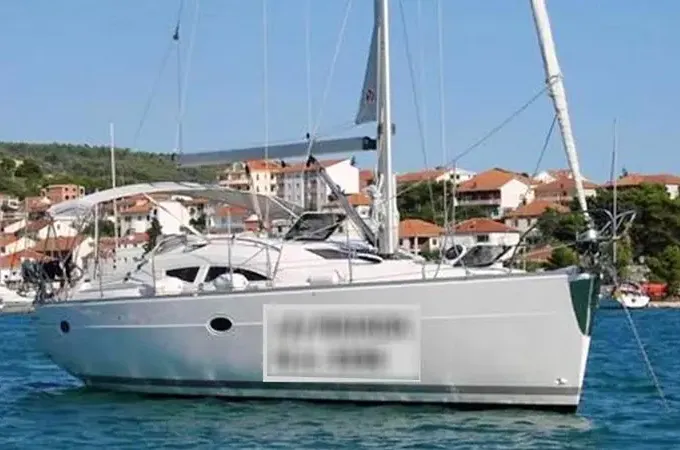 Sailing Charter on 39ft