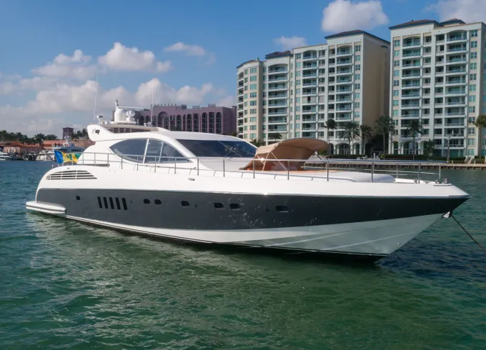 Pershing 90ft Mega Luxury Yacht