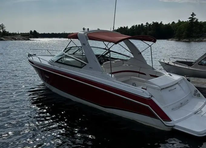 Formula 30 Sports Cruiser with Captain - Toronto Harbour & Lake Ontario