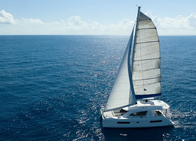 40' Leopard Luxury Catamaran All-Inclusive Charter in Tulum Beach.