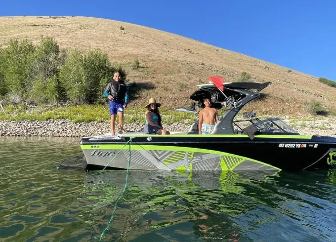 Tige Z3 wakesurf boat!
