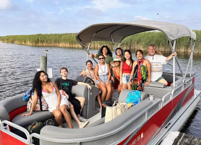 Sandbridge Pontoon Boat Rentals