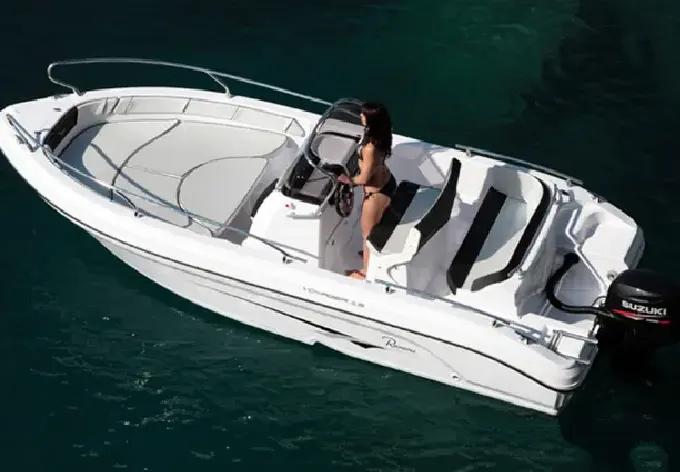 Raniery Voyager 19 S Center Console Charter in Zadar, Croatia For 6 Persons