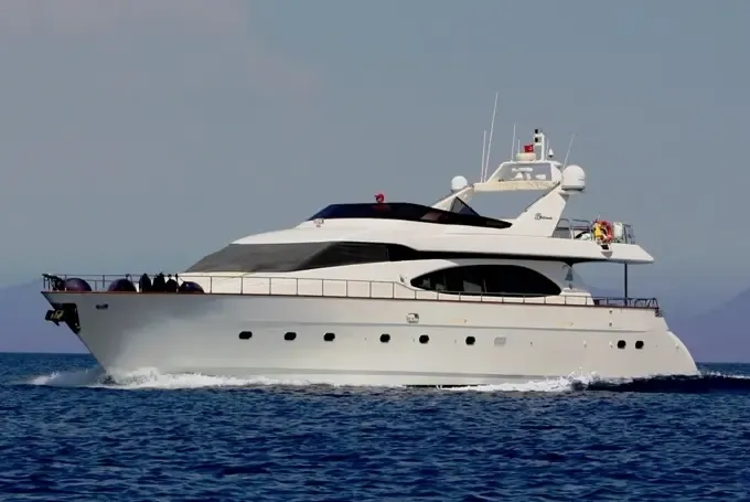 Azimut 85 Ultimate Mega Yacht for charter in Muğla