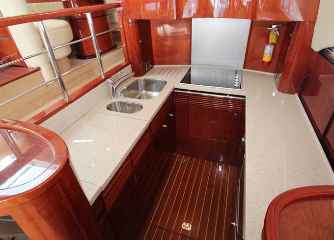Charter Fairline Squadron 58 Power Mega Yacht in Amalfi, Italy