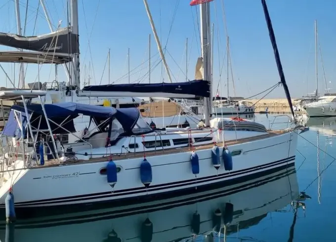 Sailboat Sun Odyssey 42i in Syros, the Cyclades