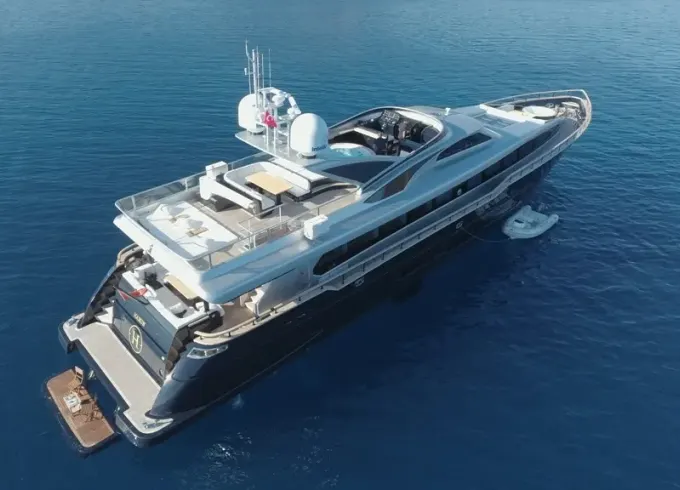 38 METER LUXURY SUPERYACHT for CHARTER 10 GUEST CAPACITY