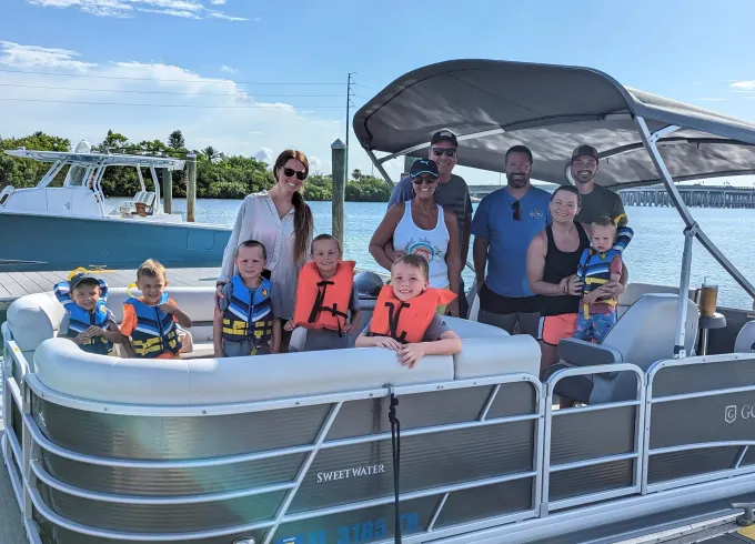 Sandbar Party Pontoon for 10! Free Floating Mat!!