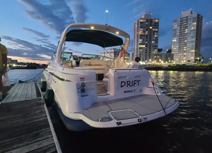 Sunset, 3-6 Hour Cruises on Spacious Cruiser - Norwalk, Westport, Rowayton CT
