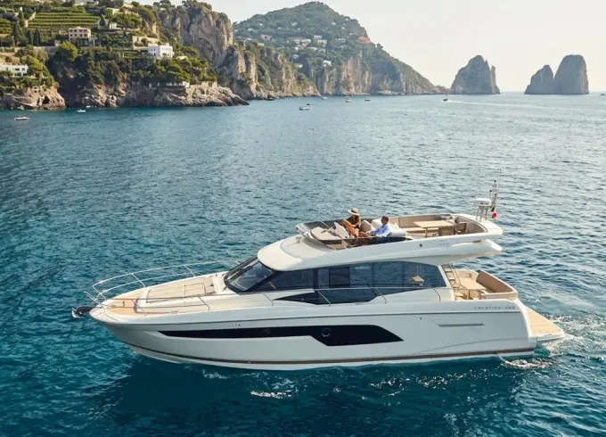 Prestige 520 Fly Yacht - Luxury Day Cruise in Amalfi