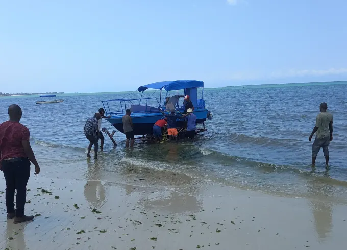 23ft Yamaha 220 FSH Sport Boat in in Dar es Salaam, Tanzania