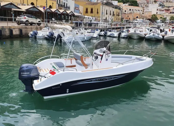 PRESTIGE 006 Deck Boat Rental in Castellammare, Italy