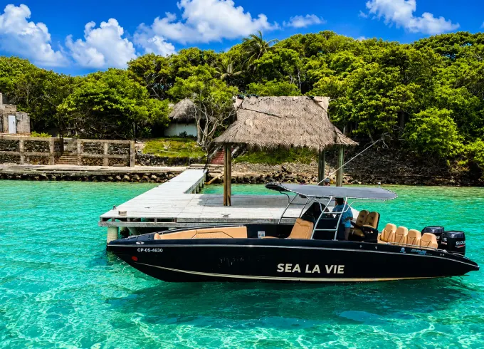 Private Full Day-Luxury Boat Rental-Rosario Islands-𝙎𝙀𝘼 𝙇𝘼 𝙑𝙄𝙀 1 o 2