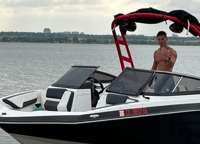 Cherry Creek Jet Boat Entertainment (4-5 people)