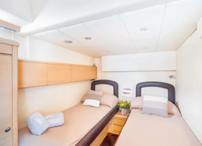 Motor Yacht Conam 58 Ht in Sorrento, Italy