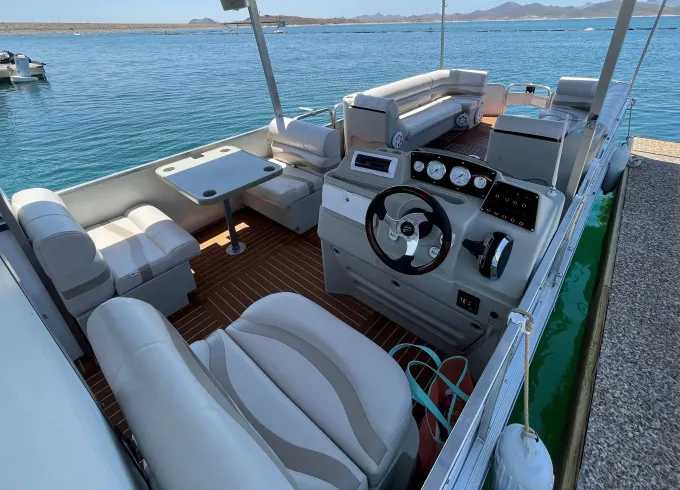 Aquatiki AZ Party Hut Pontoon for Rent in Peoria/Scottsdale, Arizona