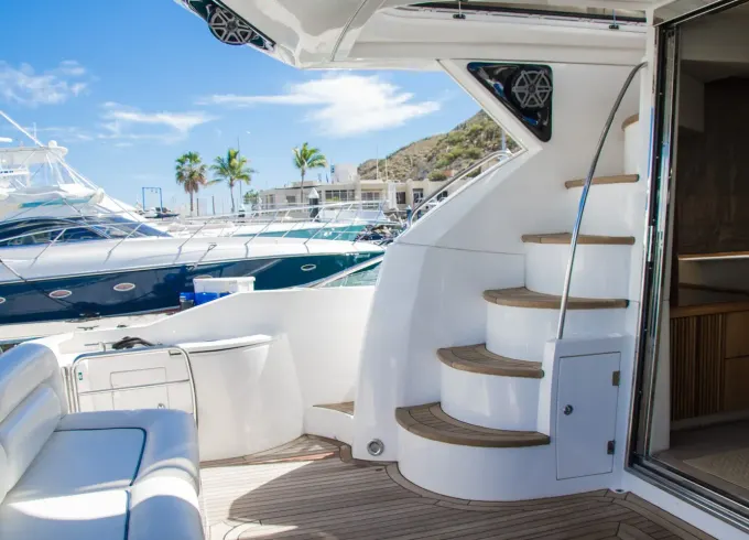 60' Sunseeker Private Yacht in Cabo San Lucas, Mexico