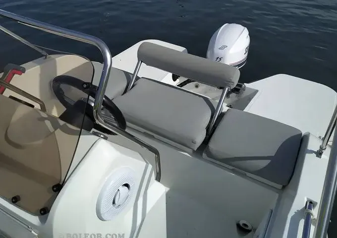 Rent boat B550 'Perseis' (6p) without licence in Palma, Spain