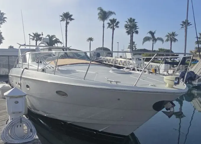 Seas the Day: Book Your Ultimate Yacht Escape Onboard 44' Carver Cabin Boat