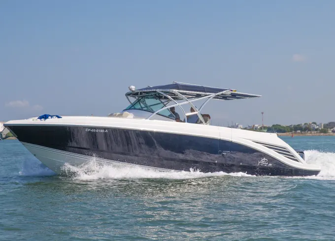 Speed Yacht Tuna 38ft - Island hopping in style