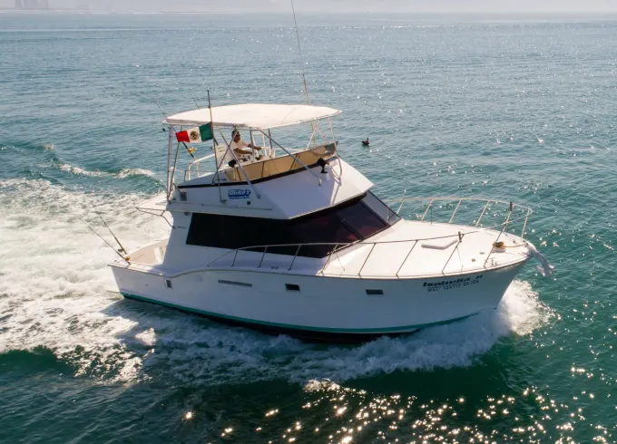 Classic Hatteras 42ft Sportfisher Yacht | Cruising & Sportfishing