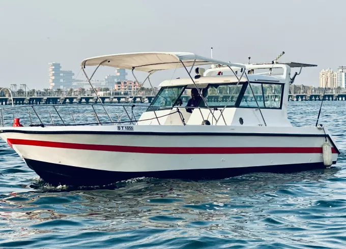50 Red Safari Yacht - Private Fishing Experience in Dubai