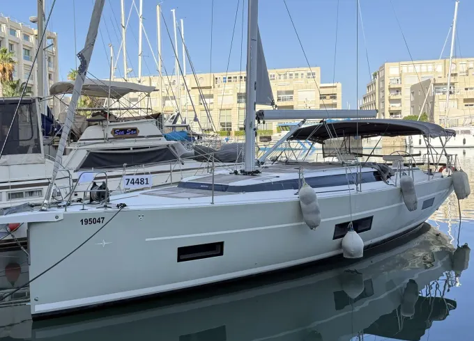 Luxurious Sailboat Bavaria C45 Style | Full Upholstery | Herzliya, Tel Aviv