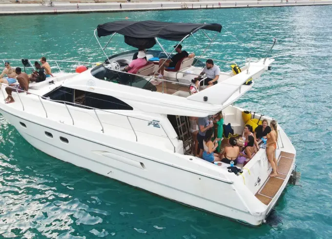 "Excelling in Excellence" 46' Azimut Yacht Charter in Chicago, IL