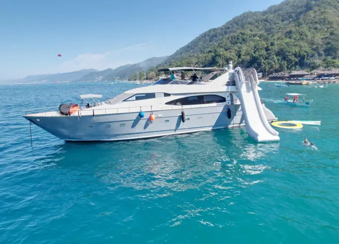 Super Yacht Puerto Vallarta