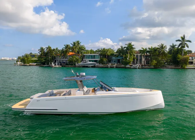 2023 Pardo 43 – Modern Performance & Luxury in Montauk and Hamptons