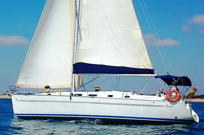 2005 Beneteau Cyclades Sailing Yacht Charter in Andalucía, Spain