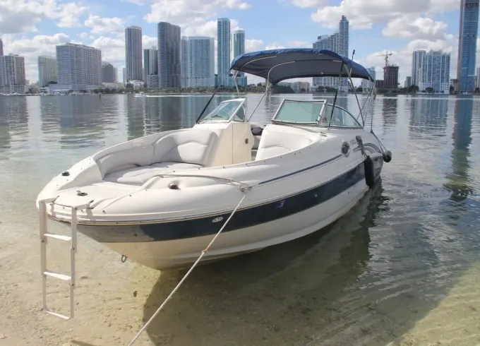 Enjoy 5 Identical 26' Sea Ray Sundeck In Miami! (Huge Weekday Discounts)