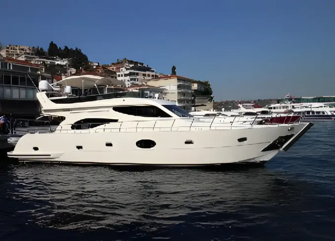 Luxury VİP Yacht Bosphorus Cruise for 12 Guests