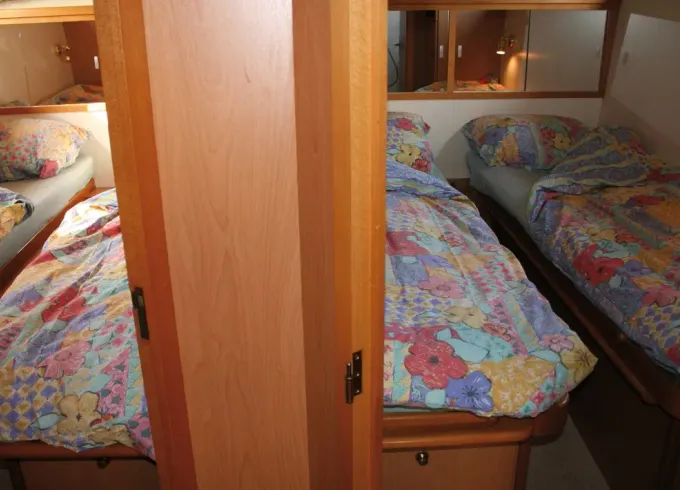 44' Valkkruiser 1350 Motor Yacht Charter in Drachten, Netherlands